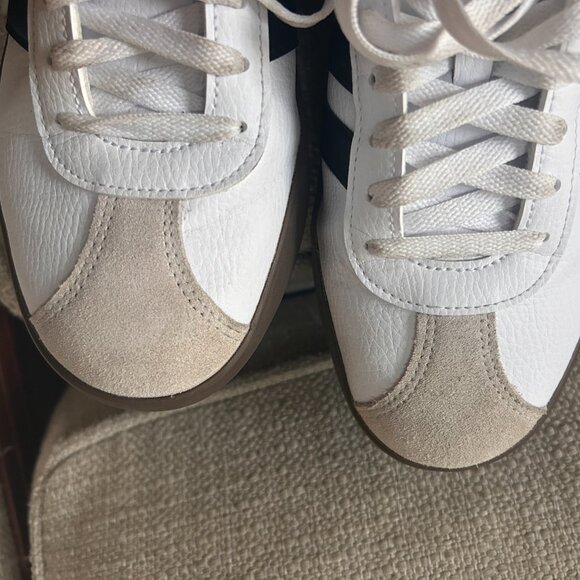 Adidas sneakers - Picture 3 of 8